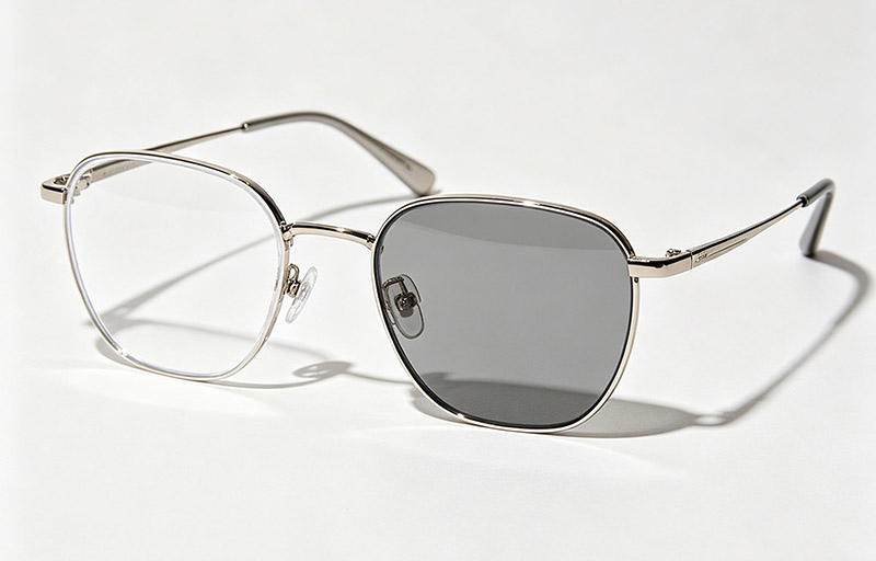 photochromic prescription lenses