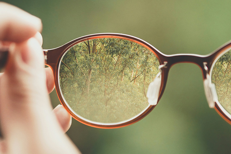 scratched eyeglass lenses